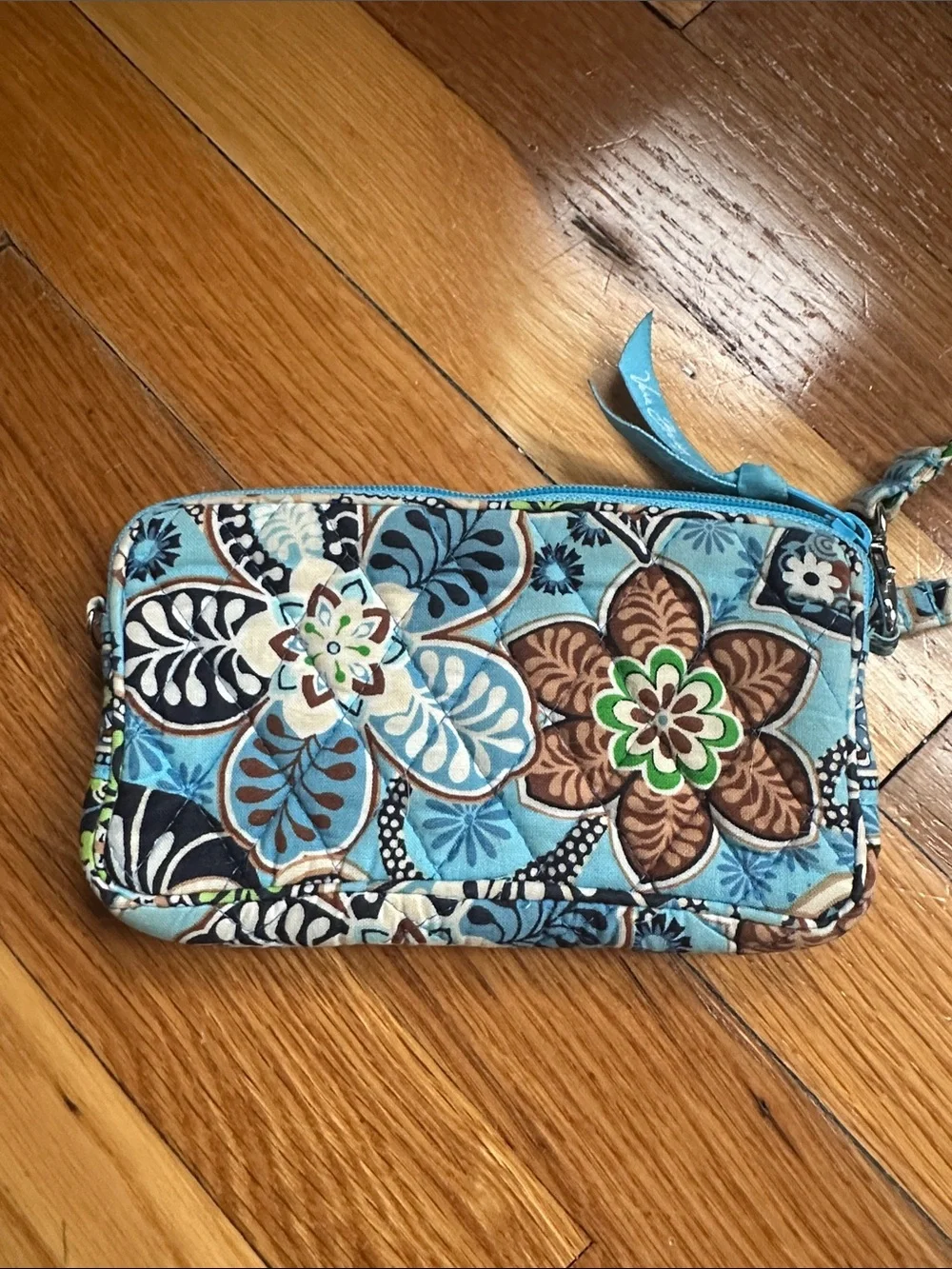 Vera Bradley Wristlet- Bali Blue